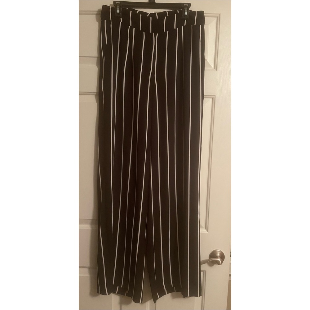 Black and white pants